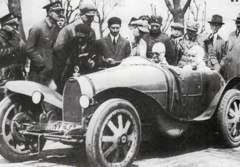 Eliška Junková a Bugatti