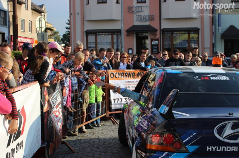 foto Pietro Fotijev, http://czech-rally-photo.webyan.cz/